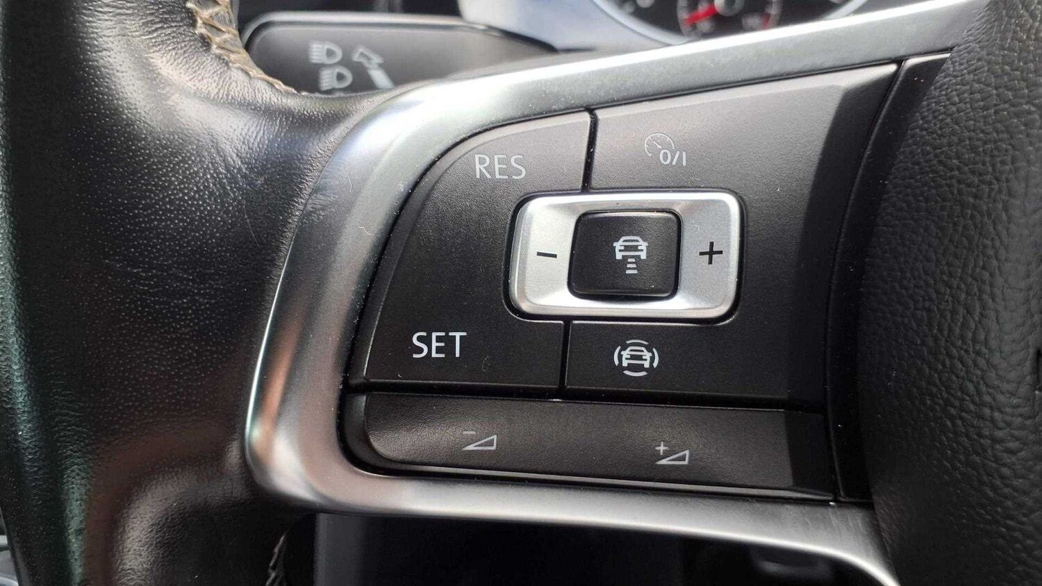 Used Volkswagen Golf 2020 for sale - 77233052: Photo 20