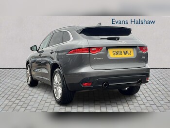 Used Jaguar F-Pace 2018 for sale - 78052360: Photo