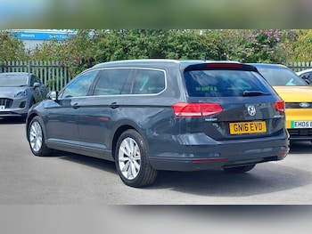 Used Volkswagen Passat 2016 for sale - 75841085: Photo