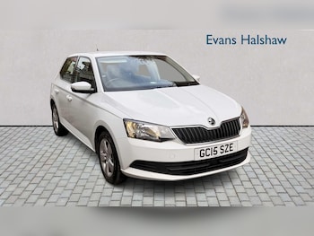 Used Skoda Fabia 2015 for sale - 76401423: Photo