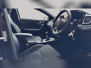 Used Kia Pro Ceed 2024 for sale - 77628315: Photo