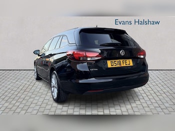 Used Vauxhall Astra 2018 for sale - 76624619: Photo