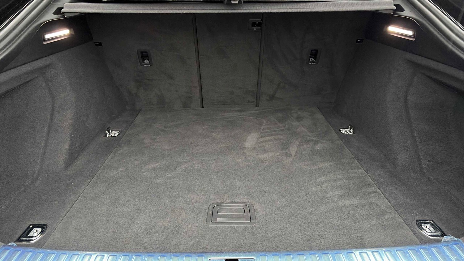 Used Audi e-tron 2021 for sale - 77333908: Photo 11