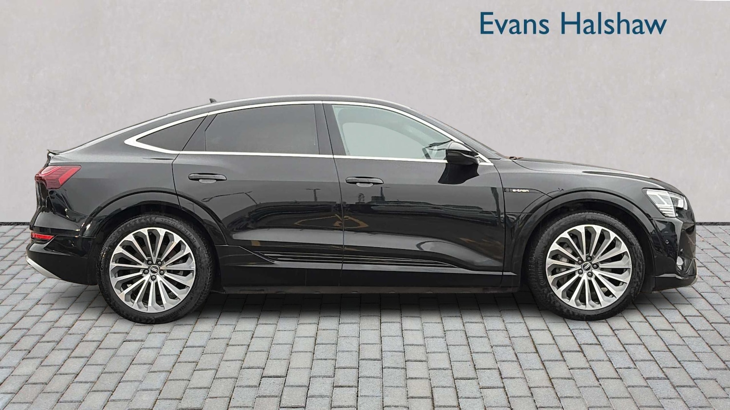 Used Audi e-tron 2021 for sale - 77333908: Photo 6