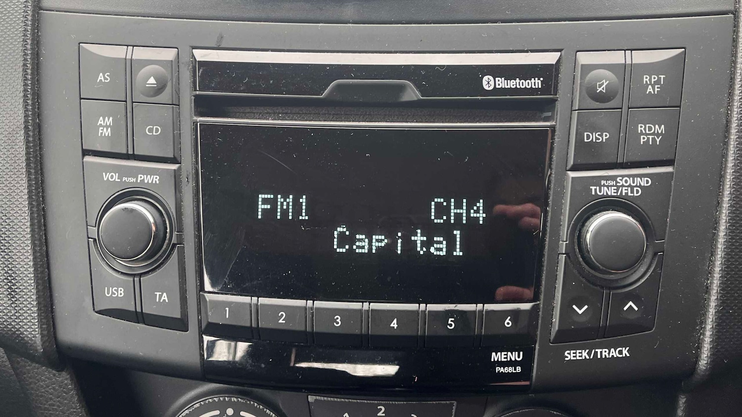 Used Suzuki Swift 2014 for sale - 78060258: Photo 15