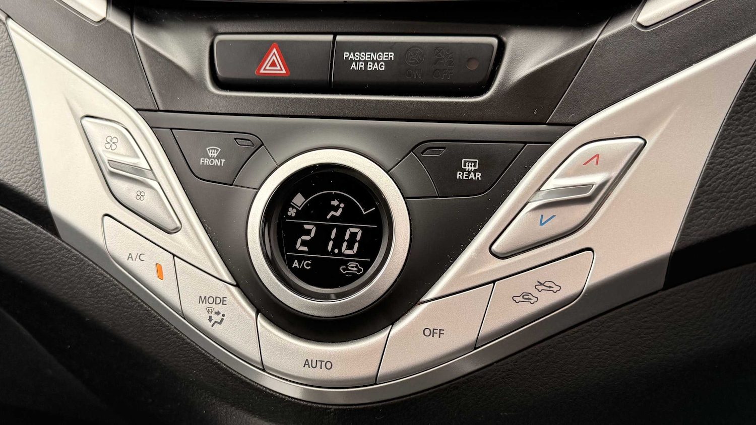 Used Suzuki Baleno 2016 for sale - 76401298: Photo 14