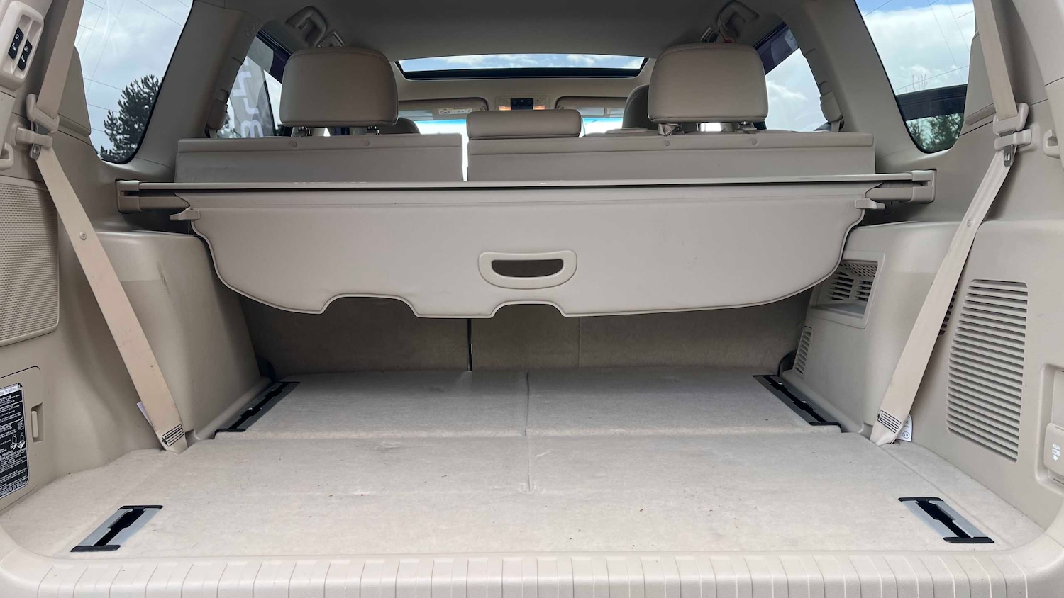 Used Toyota Land Cruiser 2022 for sale - 78077006: Photo 12