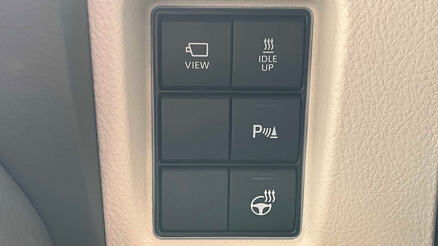 Used Toyota Land Cruiser 2022 for sale - 78077006: Photo 19