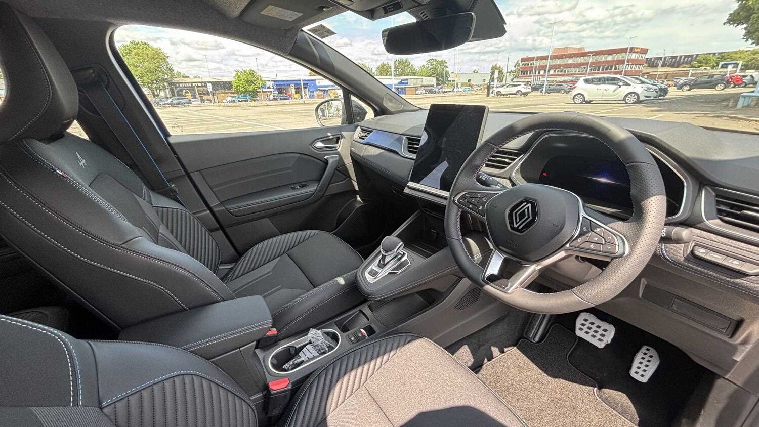 Used Renault Captur 2025 for sale - 77615577: Photo 15