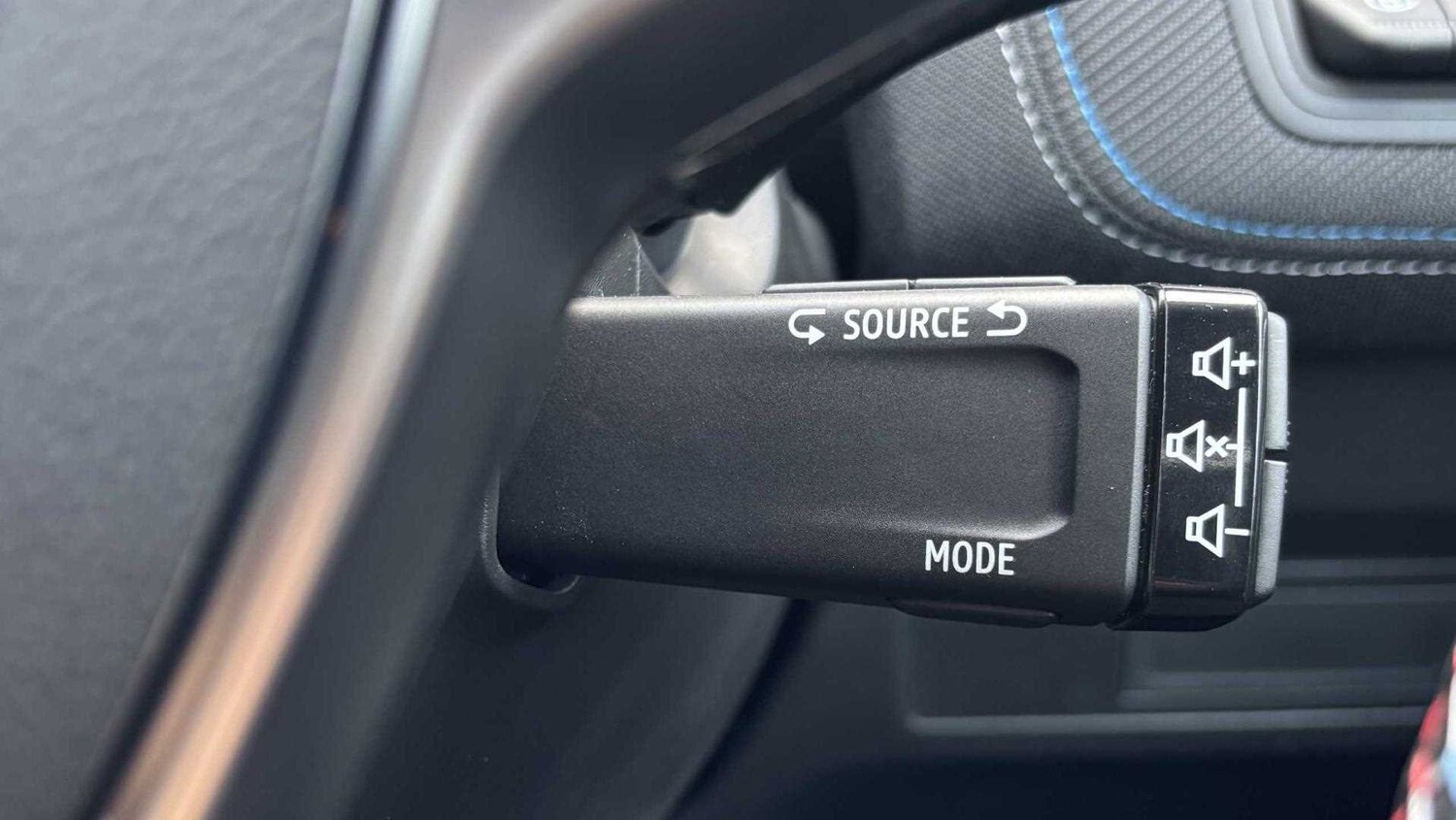 Used Renault Captur 2025 for sale - 77615577: Photo 28