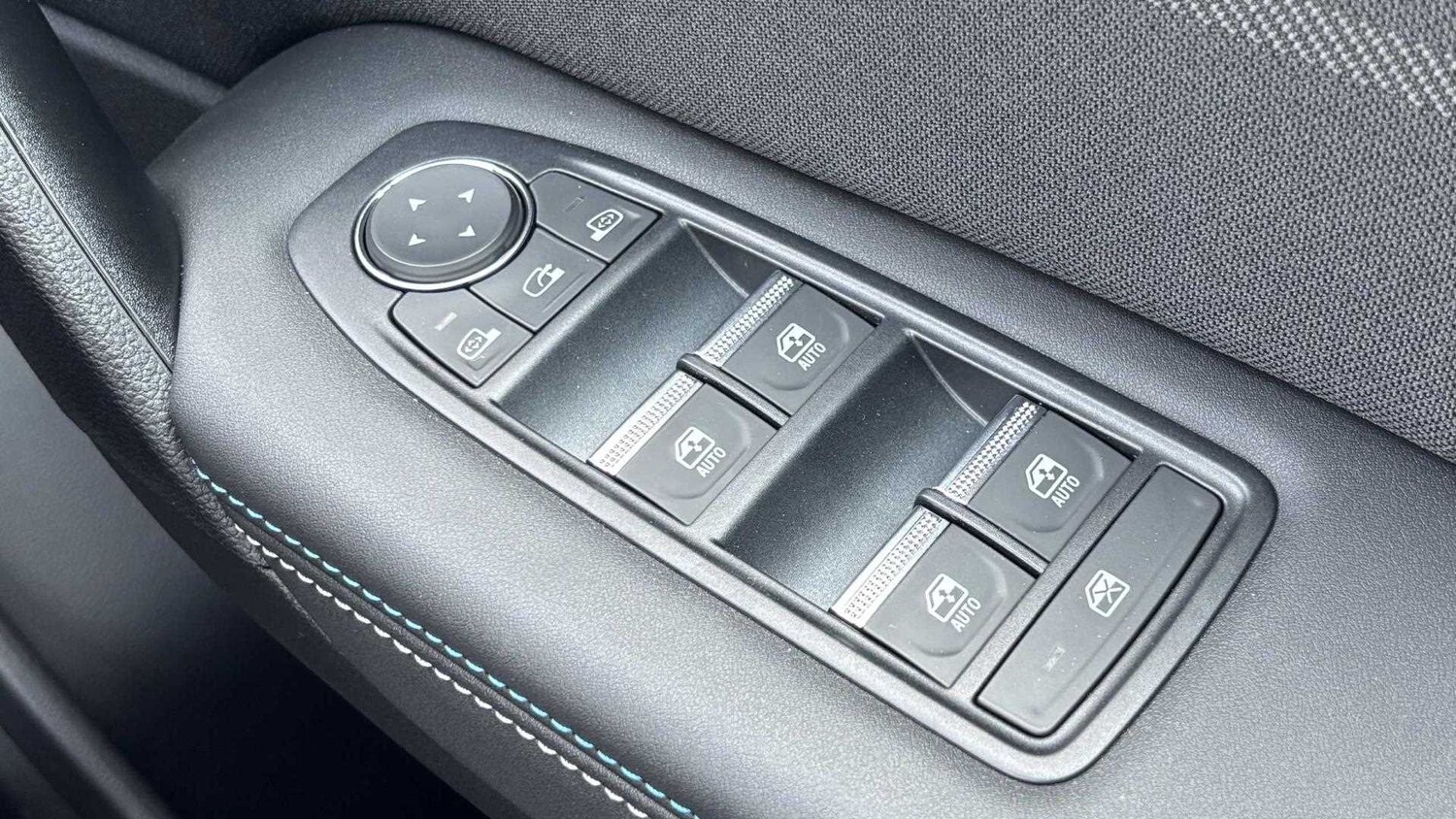 Used Renault Captur 2025 for sale - 77615577: Photo 30