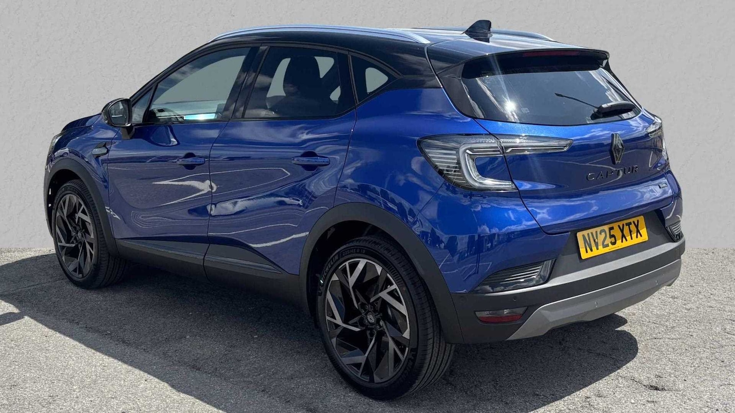 Used Renault Captur 2025 for sale - 77615577: Photo 6