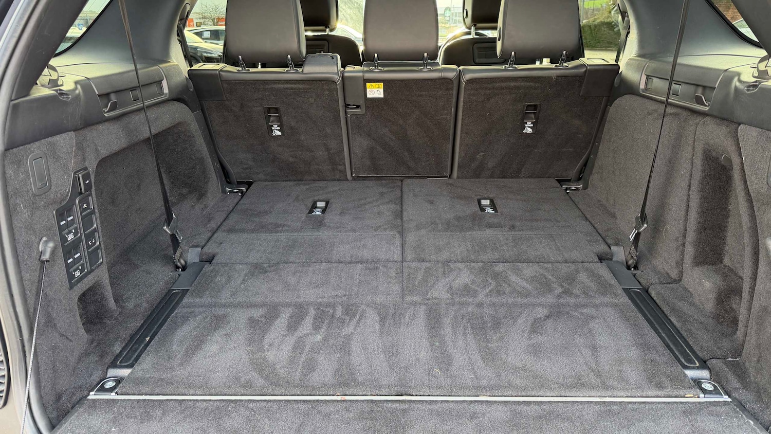 Used Land Rover Discovery 2022 for sale - 77361351: Photo 11