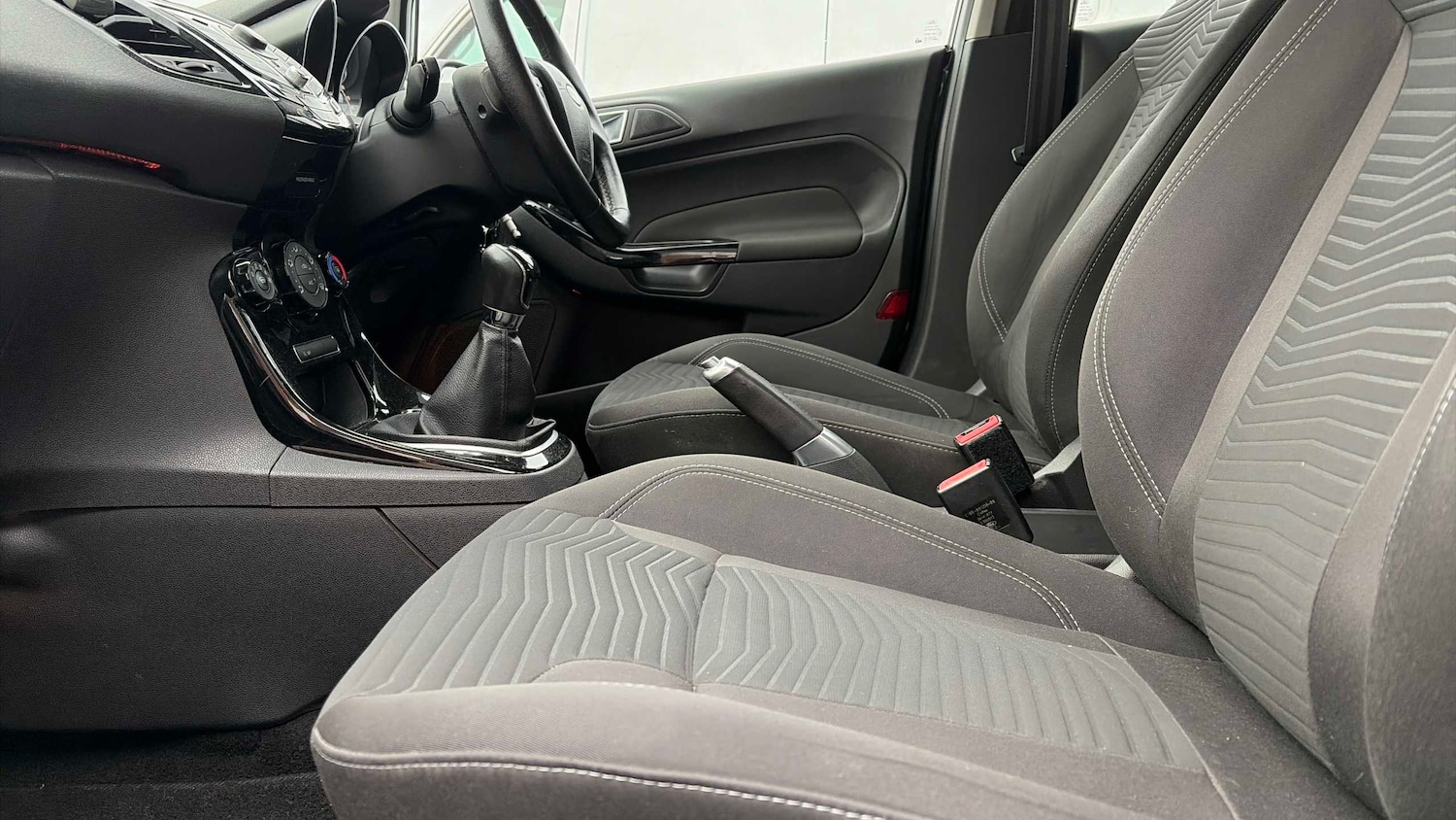 Used Ford Fiesta 2013 for sale - 76827687: Photo 9