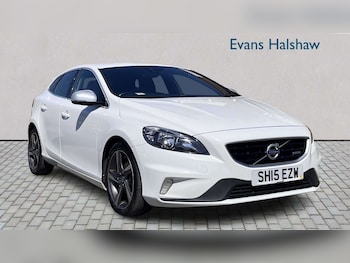 Used Volvo V40 2015 for sale - 78465276: Photo