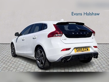Used Volvo V40 2015 for sale - 78465276: Photo