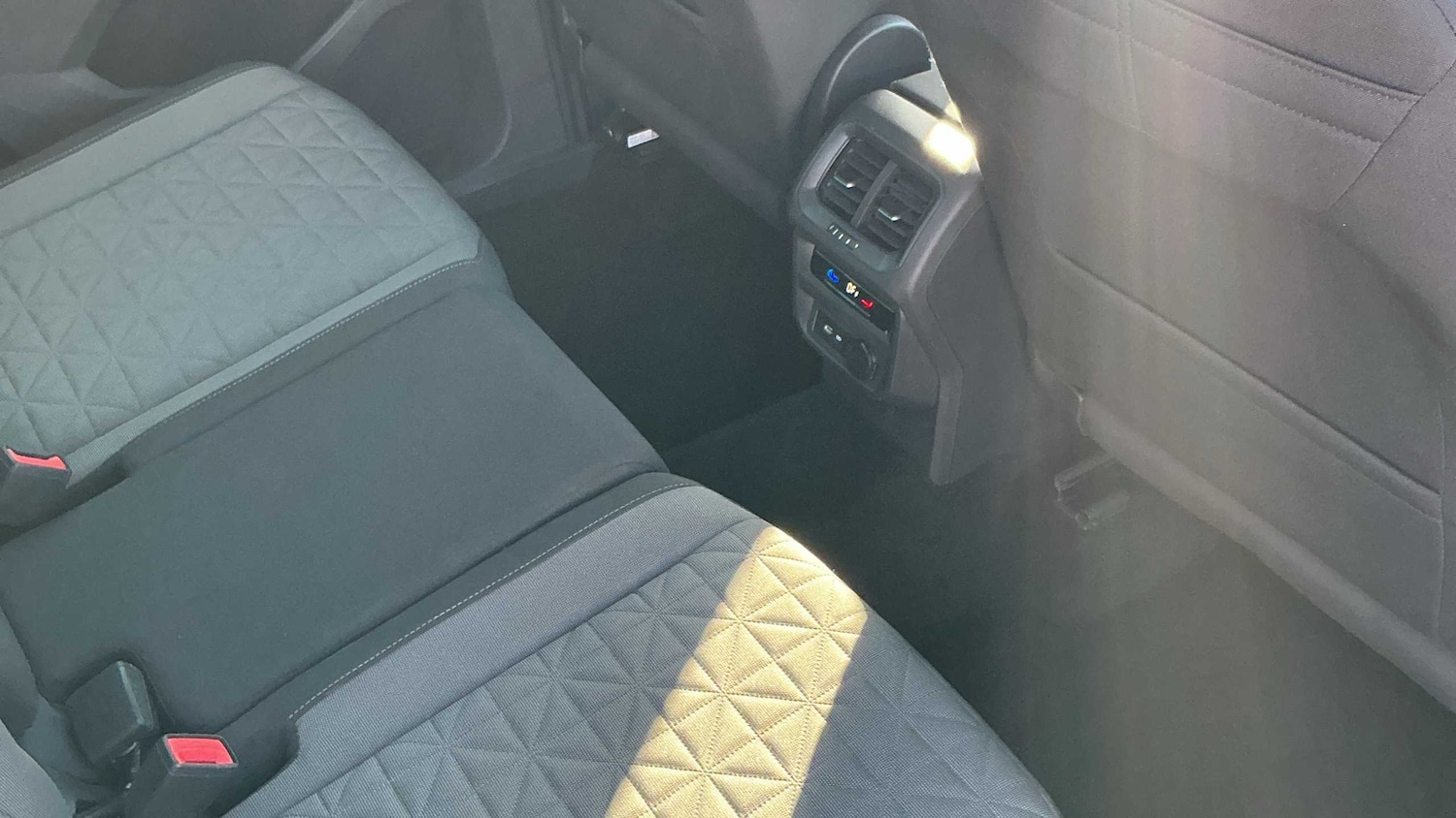 Used Volkswagen Tiguan 2022 for sale - 76401310: Photo 13