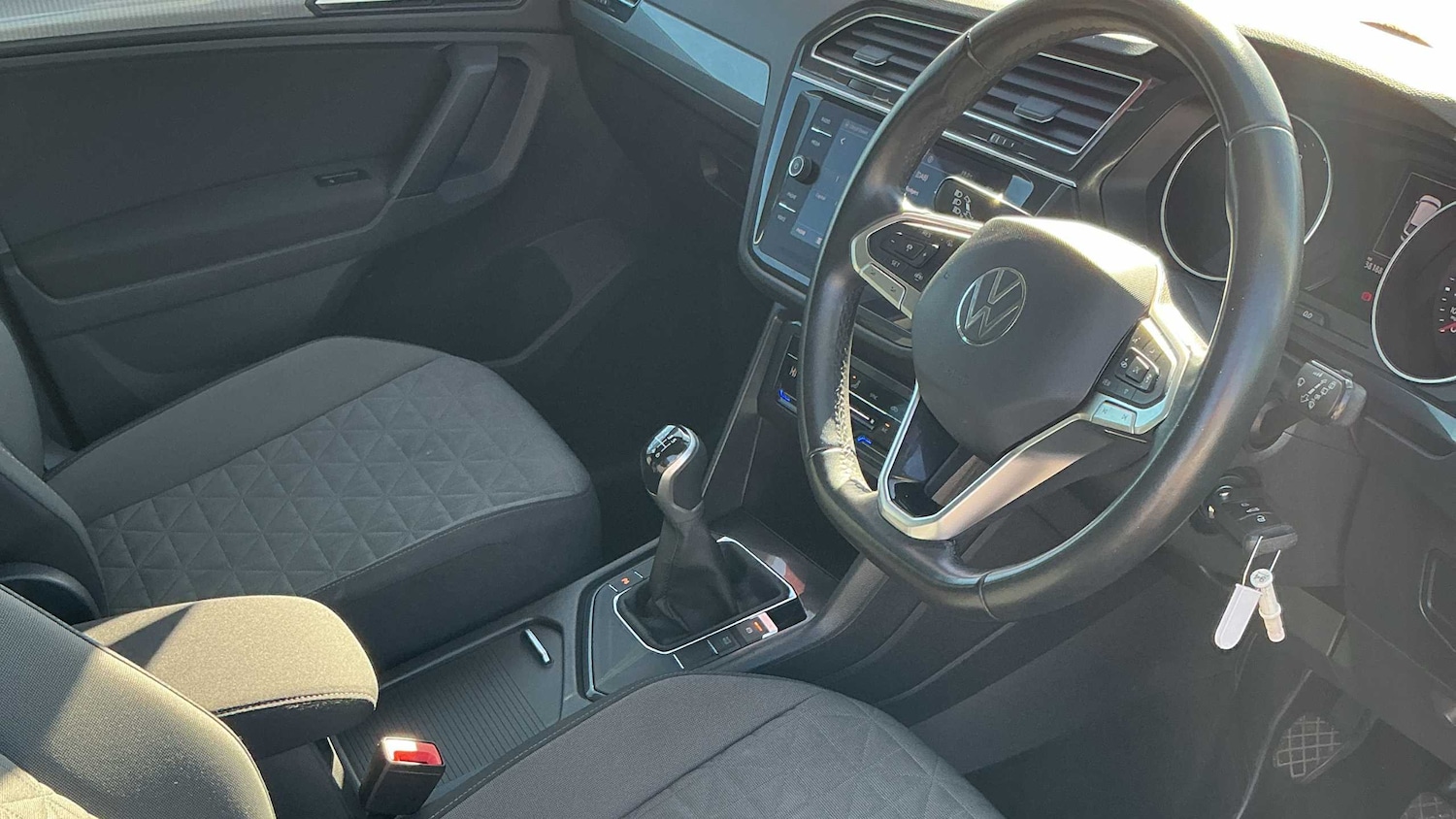 Used Volkswagen Tiguan 2022 for sale - 76401310: Photo 20