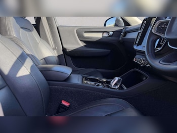 Used Volvo XC40 2020 for sale - 78351876: Photo