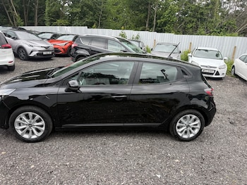Used Renault Clio 2025 for sale - 78835139: Photo