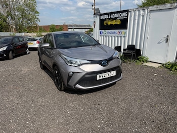 Used Toyota C-HR 2021 for sale - 78742062: Photo