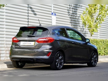Used Ford Fiesta 2018 for sale - 79348795: Photo