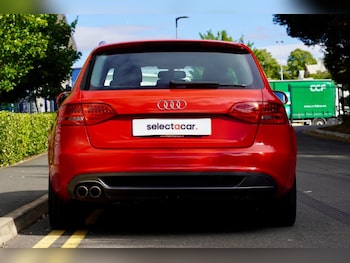 Used Audi A4 Avant 2010 for sale - 79348694: Photo