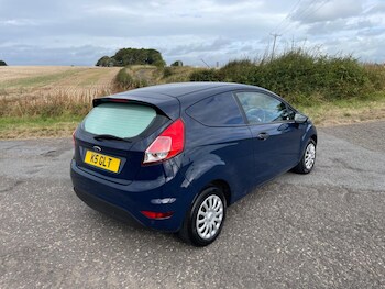 Used Ford Fiesta Van 2016 for sale - 78427676: Photo