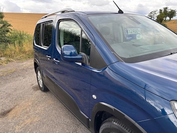 Used Peugeot Rifter 2021 for sale - 79386189: Photo