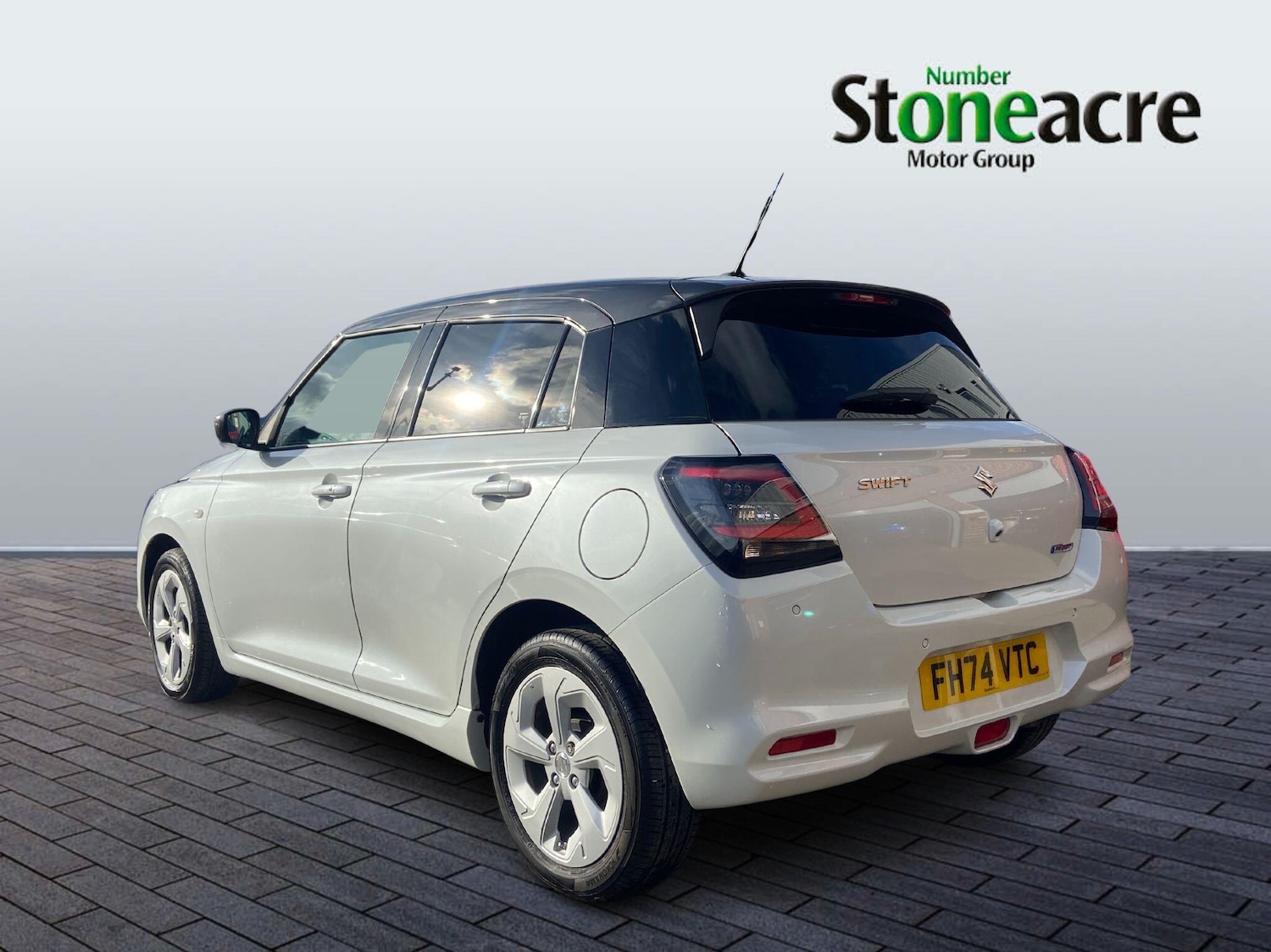 Used Suzuki Swift for sale - 77737451: Photo 4