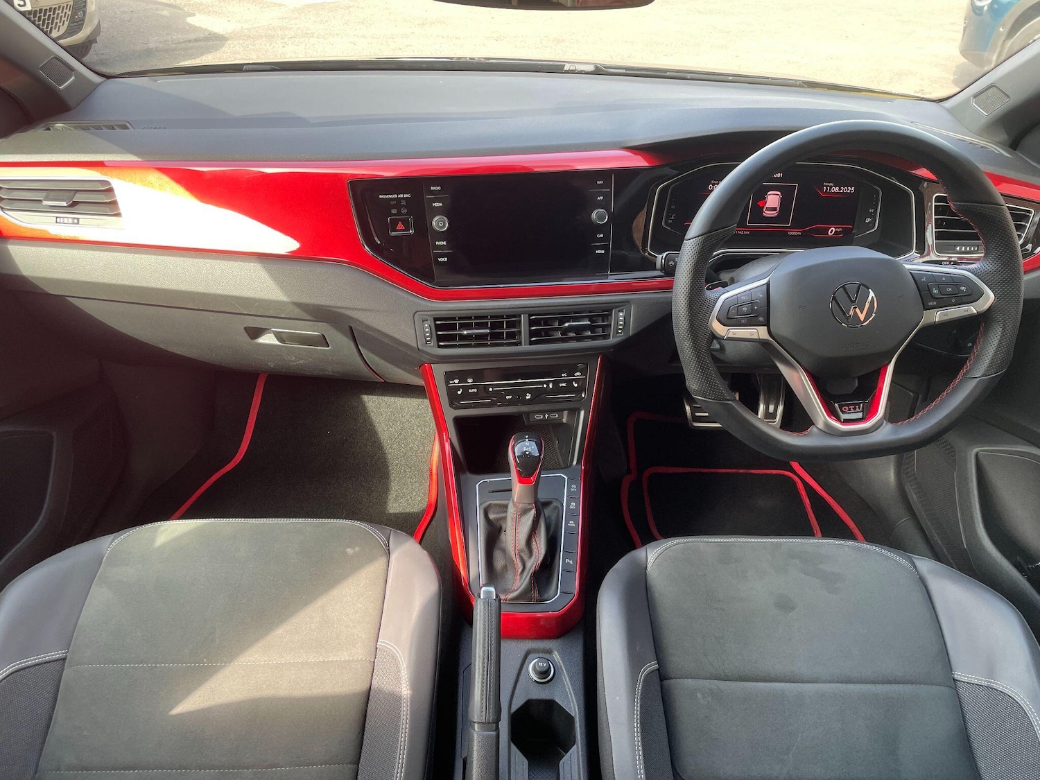 Vehicle 21