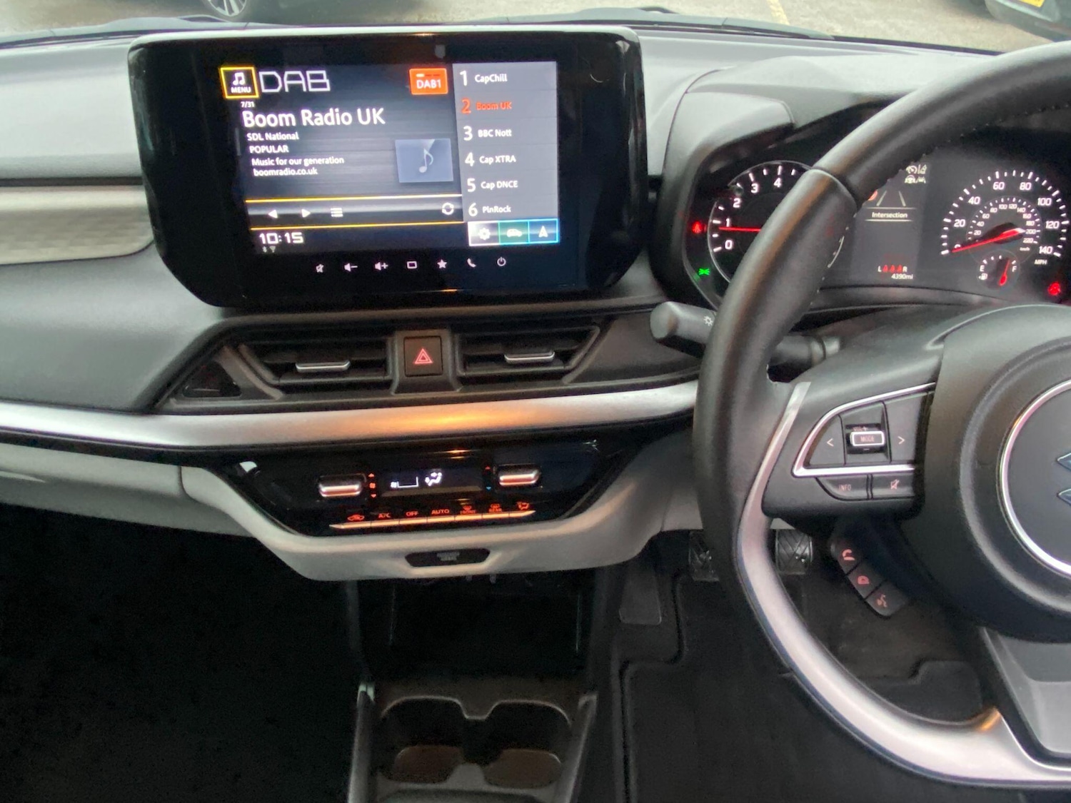 Used Suzuki Swift 2024 for sale - 77892675: Photo 16