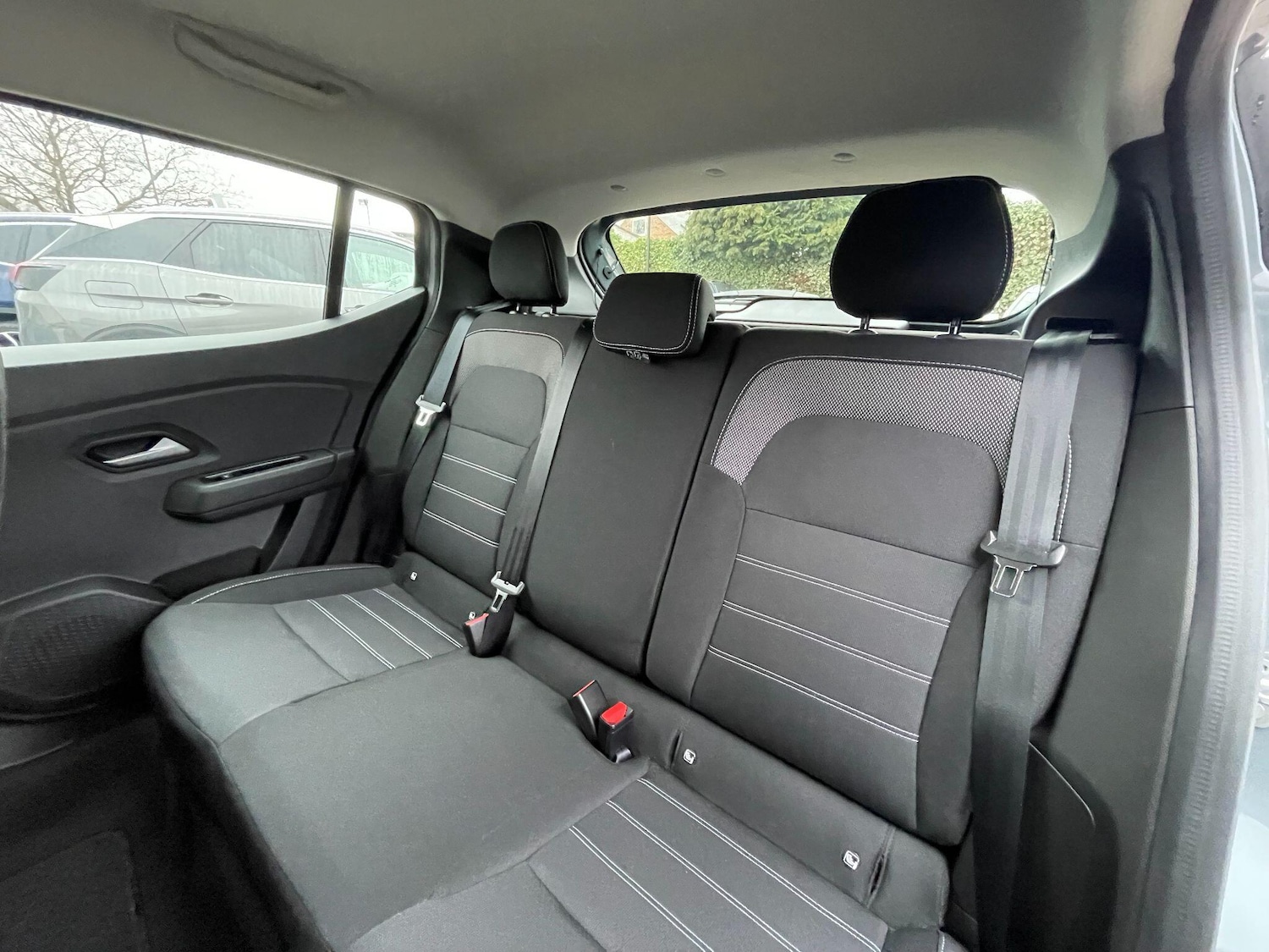 Used Dacia Sandero for sale - 77315333: Photo 12