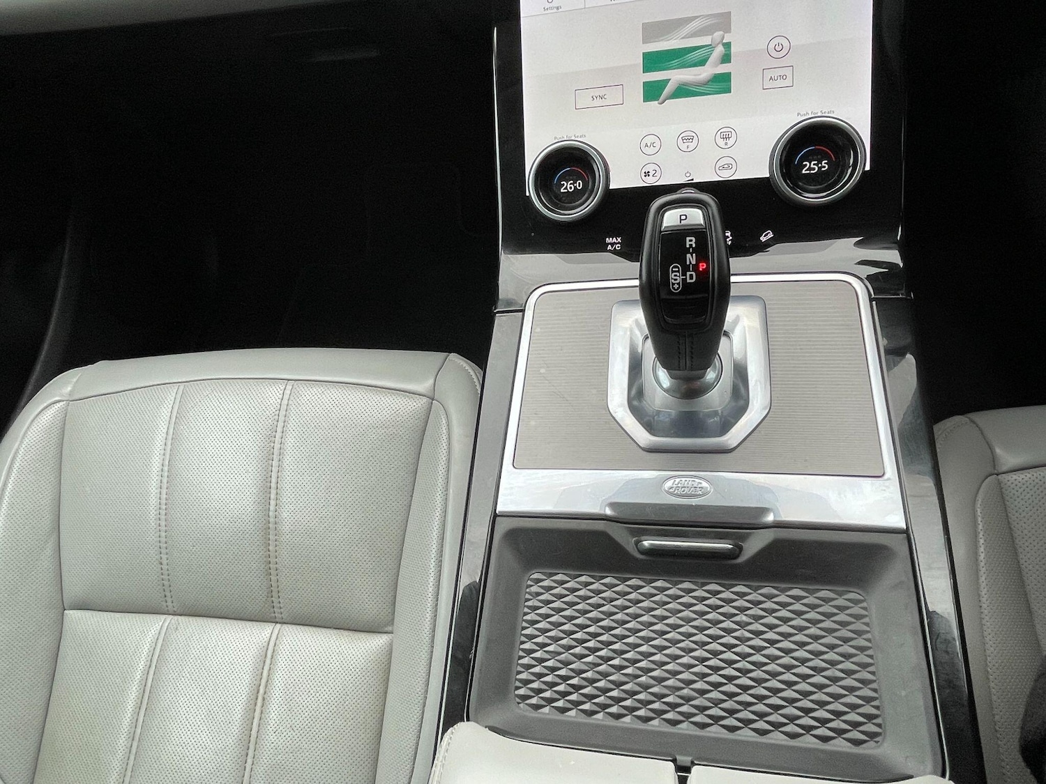 Used Land Rover Range Rover Evoque 2019 for sale - 77634007: Photo 11