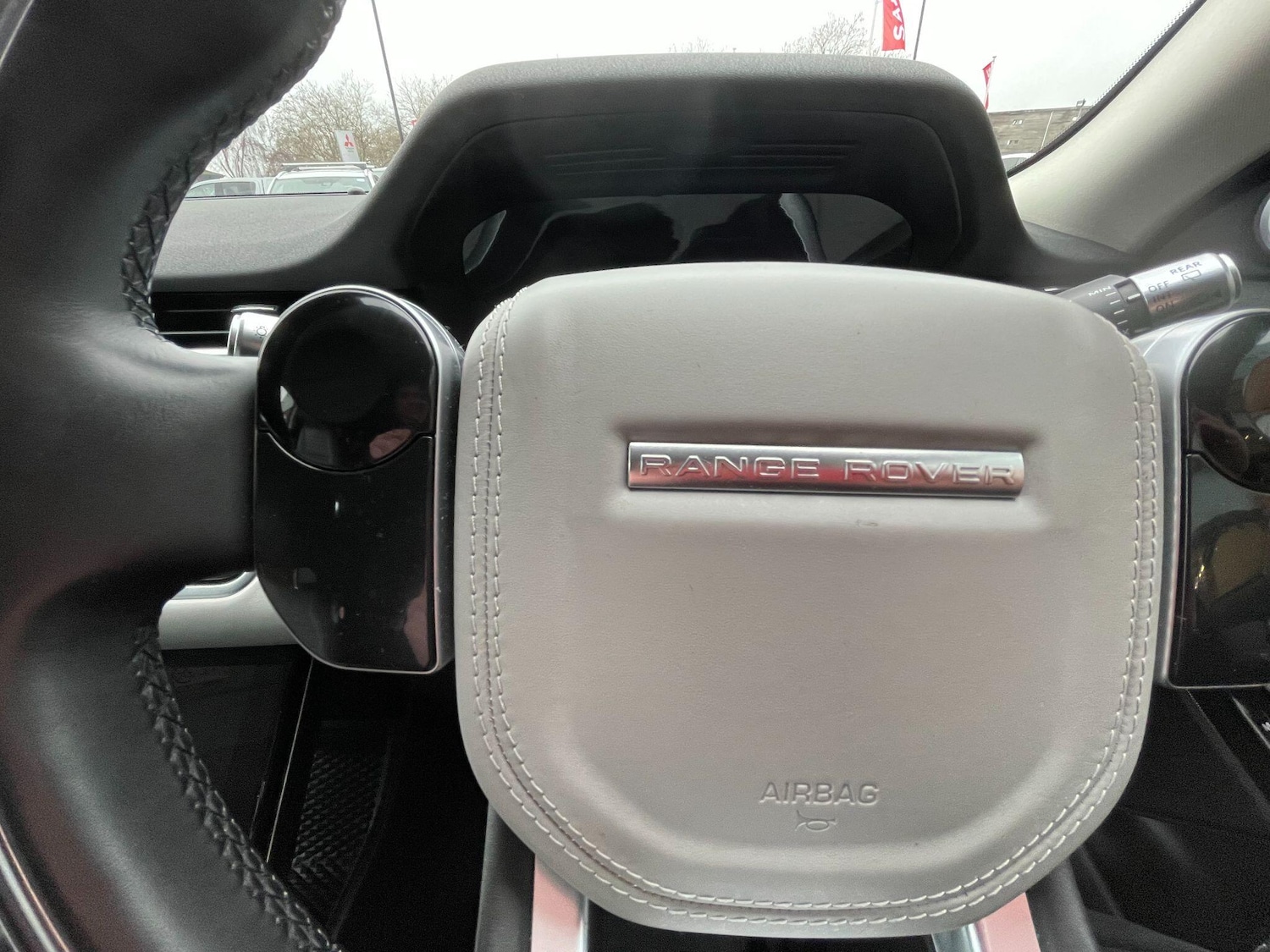 Used Land Rover Range Rover Evoque 2019 for sale - 77634007: Photo 32