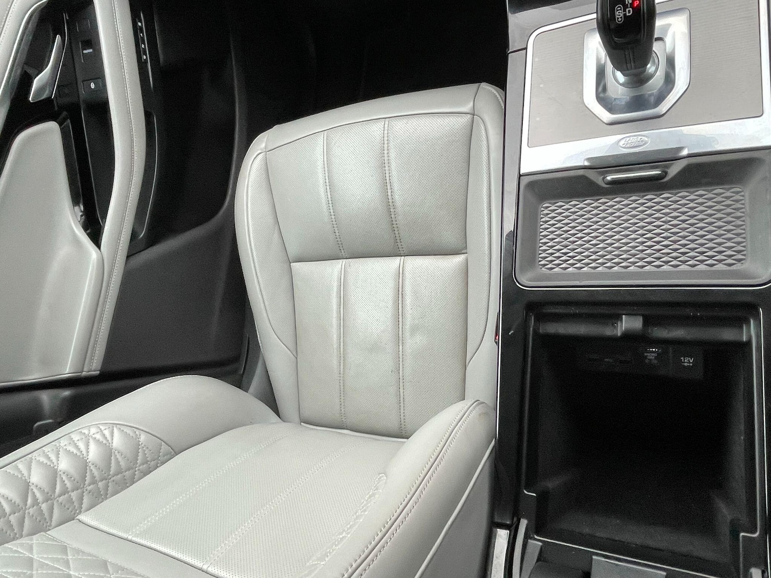 Used Land Rover Range Rover Evoque 2019 for sale - 77634007: Photo 36