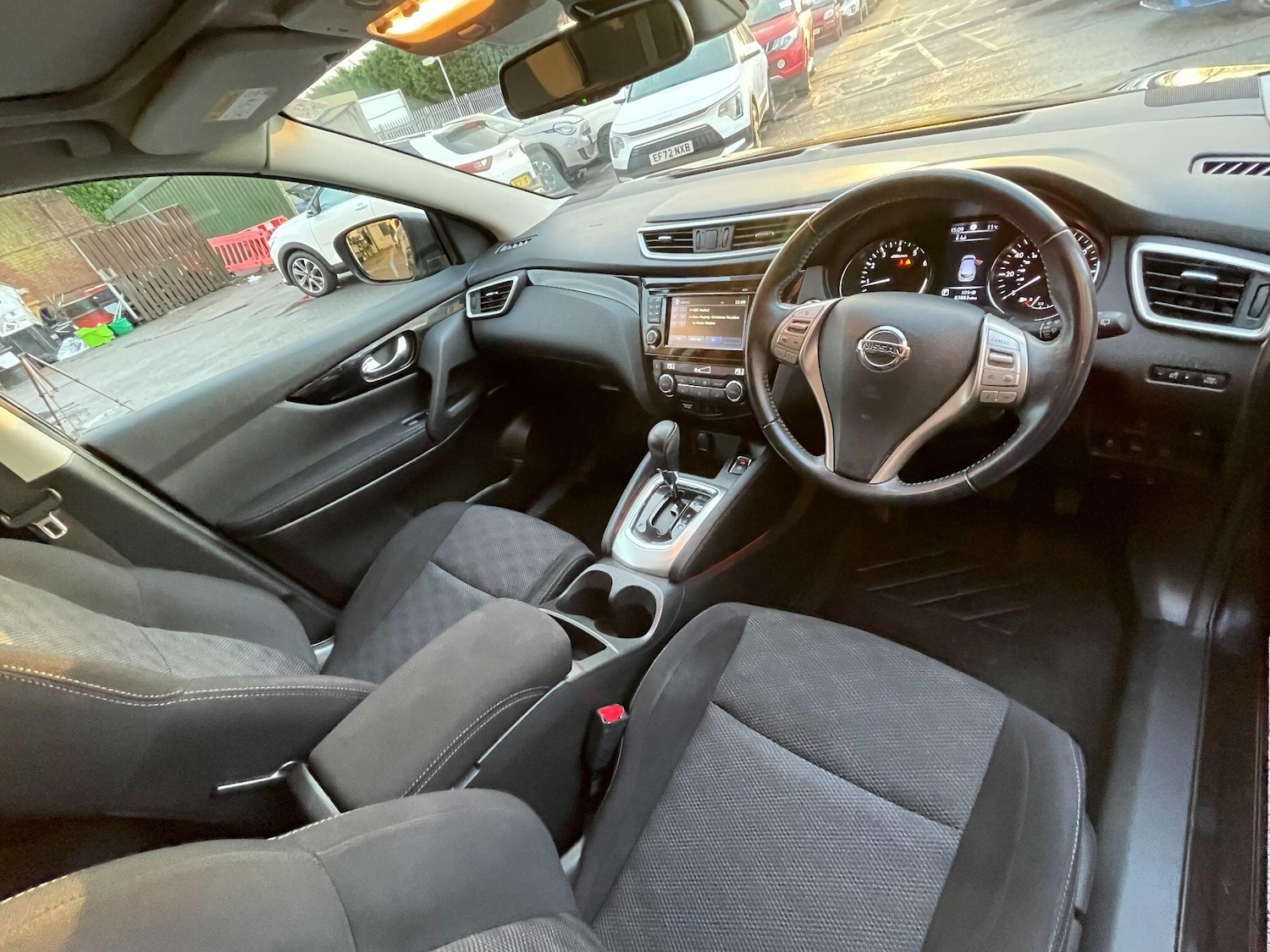 Used Nissan Qashqai 2017 for sale - 77040173: Photo 11