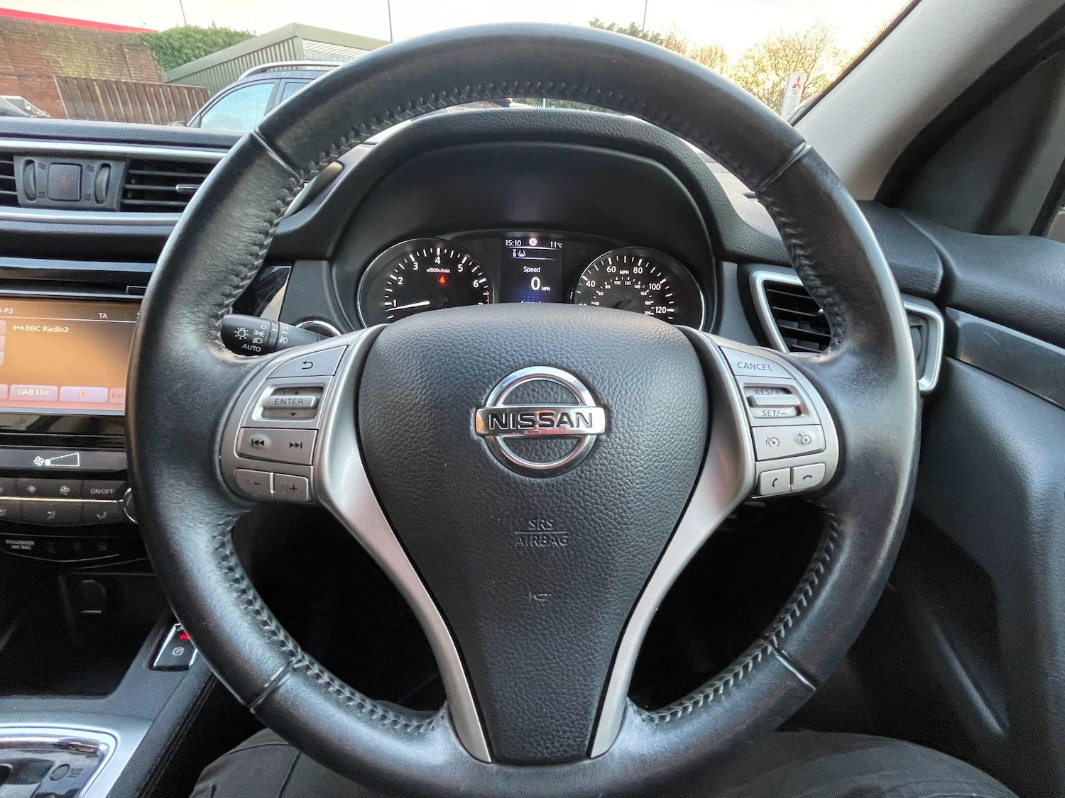 Used Nissan Qashqai 2017 for sale - 77040173: Photo 32