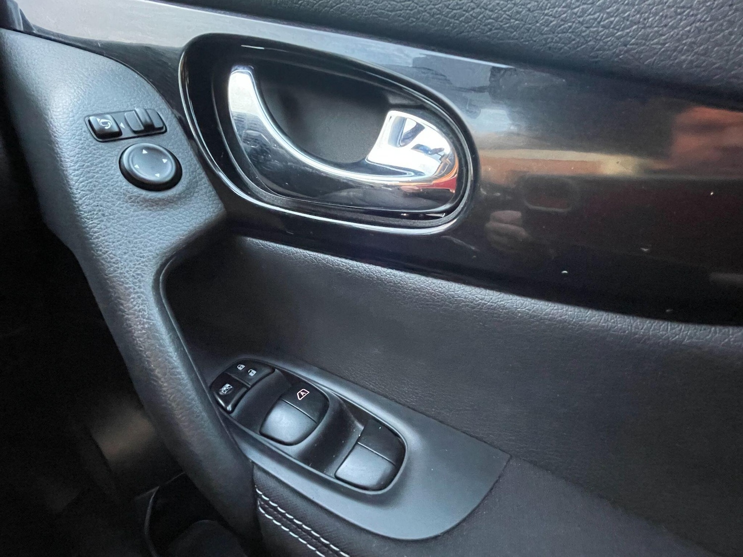 Used Nissan Qashqai 2017 for sale - 77040173: Photo 35