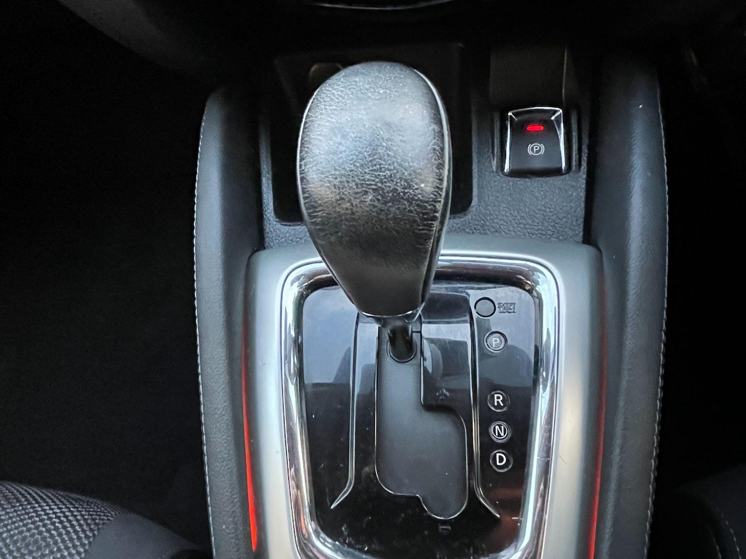 Used Nissan Qashqai 2017 for sale - 77040173: Photo 9