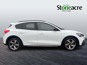 Used Ford Focus 2020 for sale - 76246958: Photo