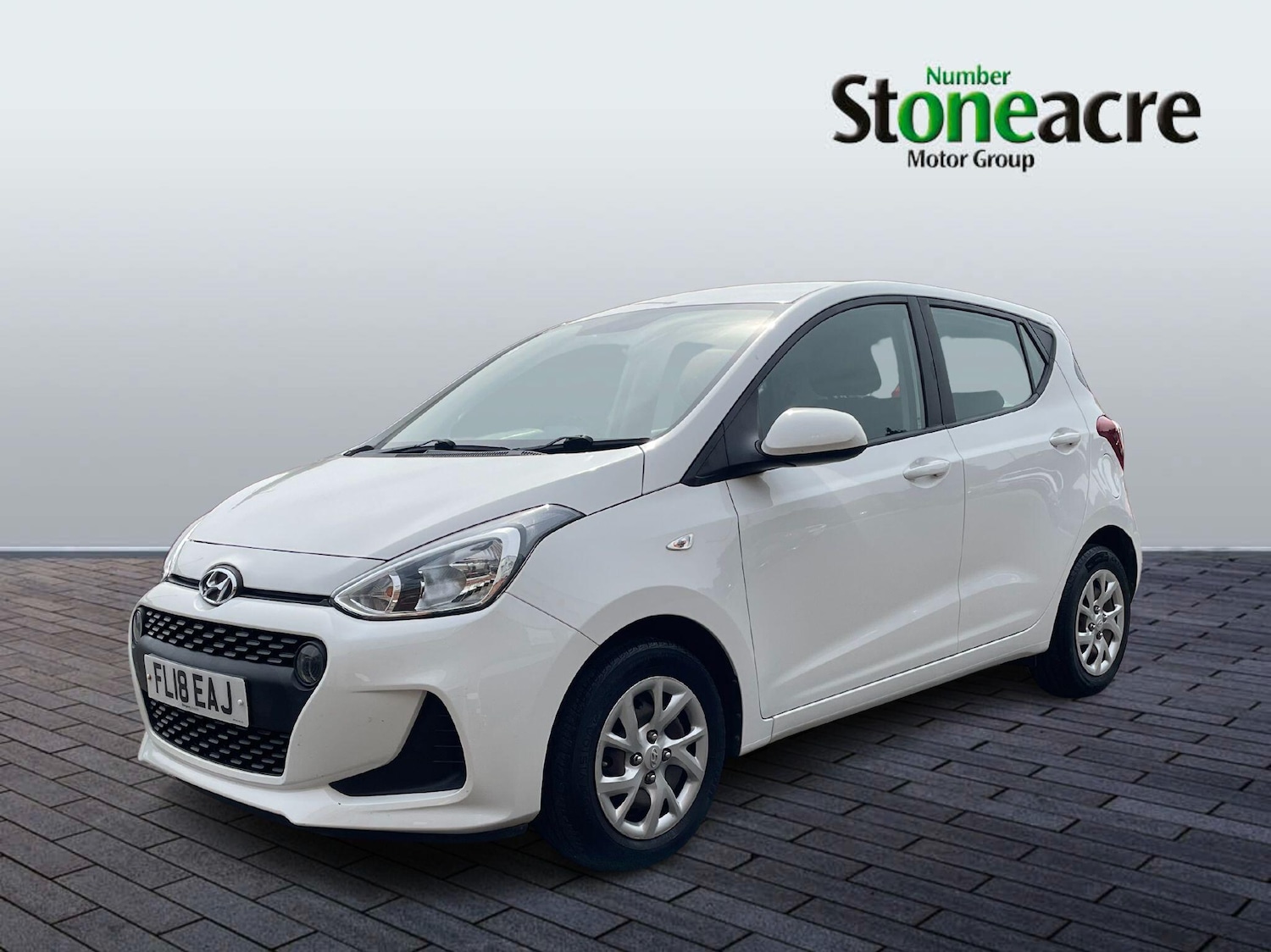 Used Hyundai i10 2018 for sale - 77671593: Photo 3