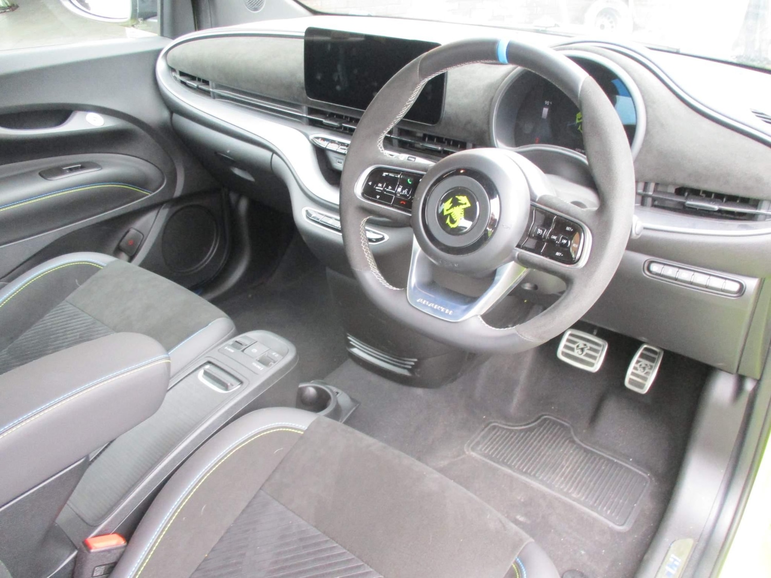 Used Abarth 500 2024 for sale - 77723490: Photo 10