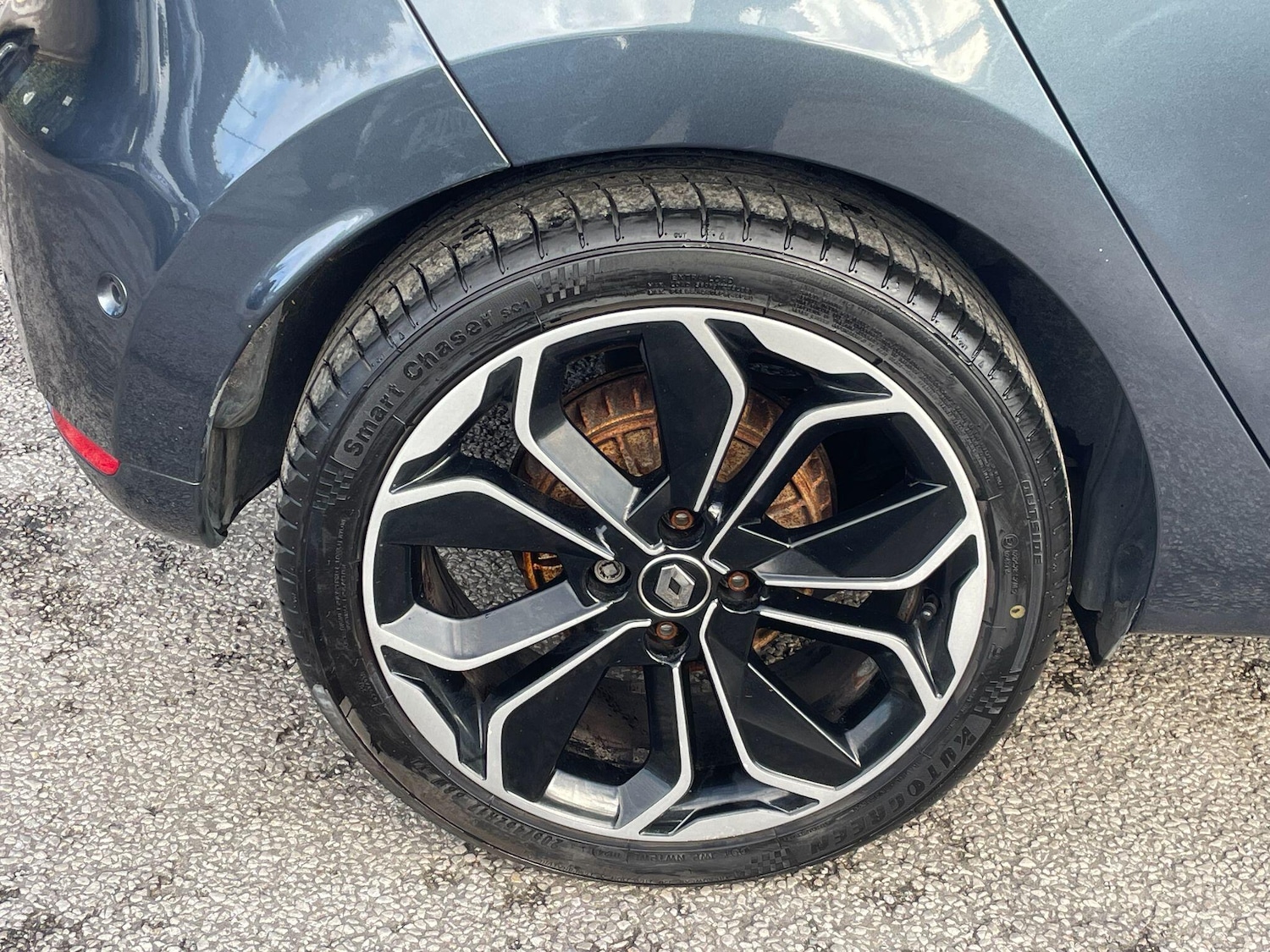 Used Renault Clio 2018 for sale - 76377975: Photo 16
