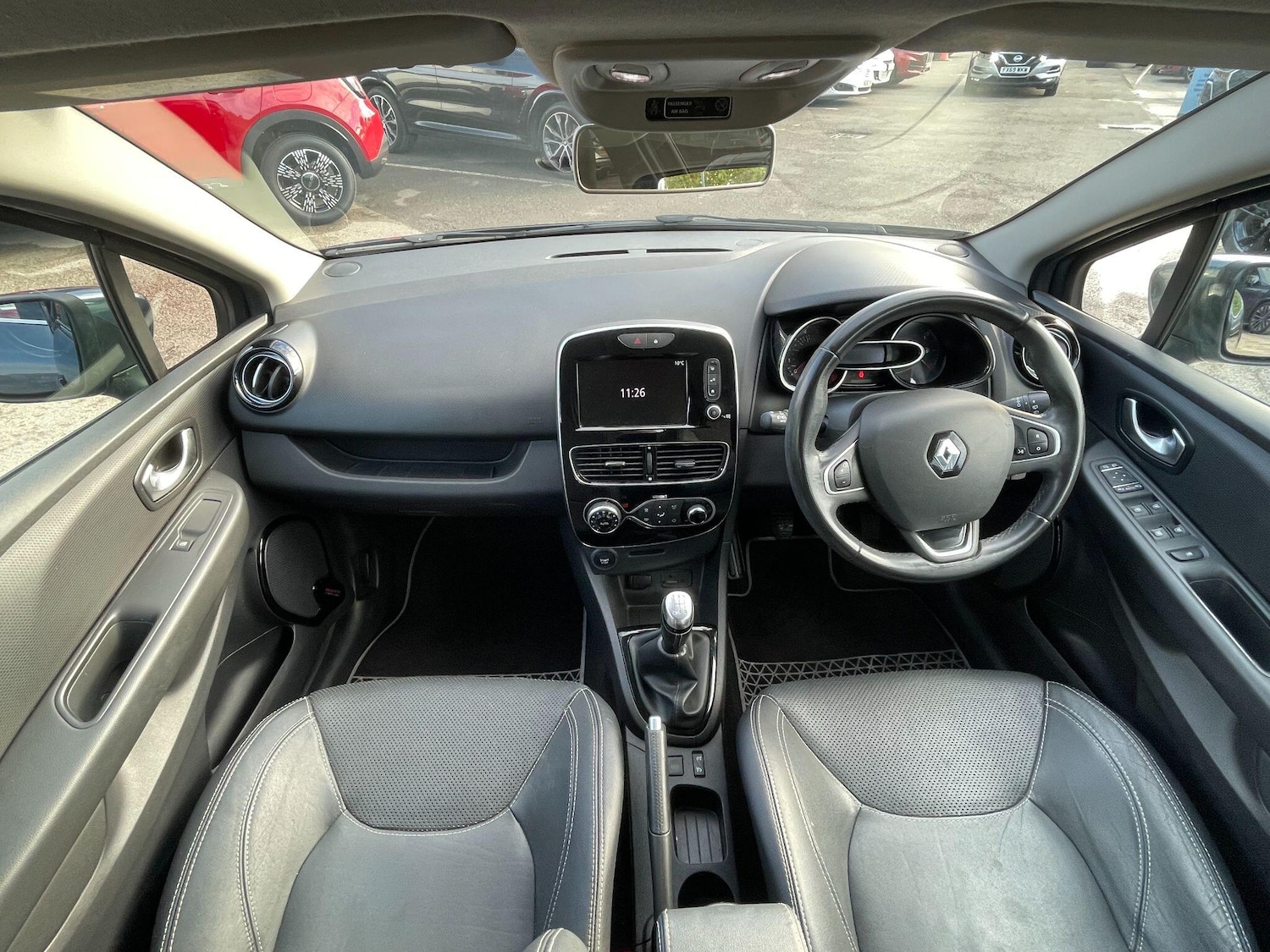 Used Renault Clio 2018 for sale - 76377975: Photo 22
