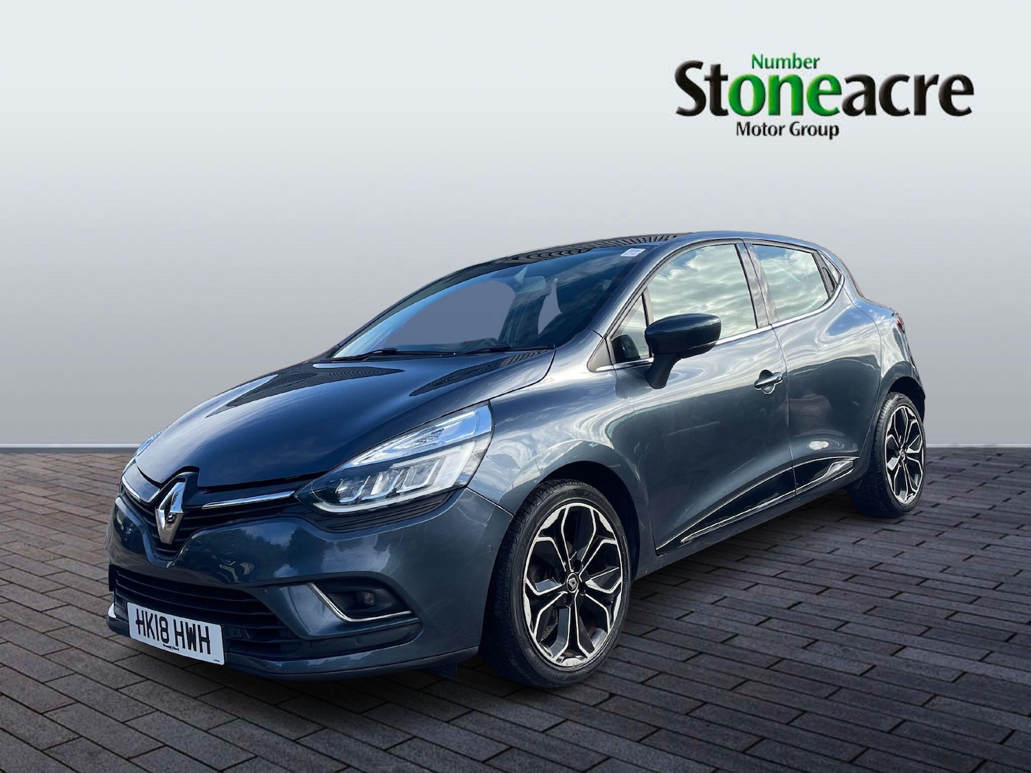 Used Renault Clio 2018 for sale - 76377975: Photo 8