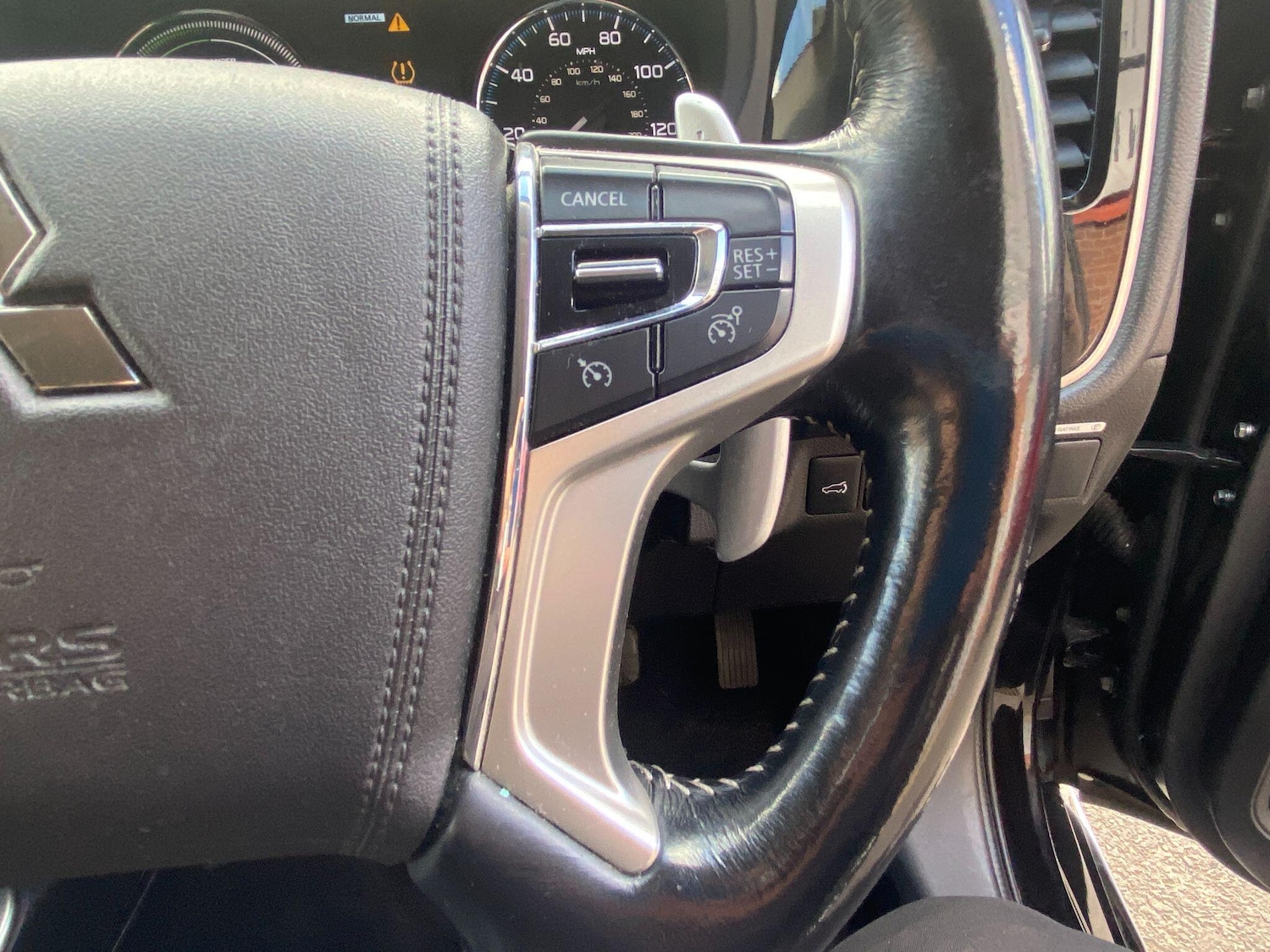 Used Mitsubishi Outlander 2019 for sale - 76137864: Photo 18