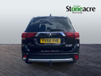 Used Mitsubishi Outlander 2019 for sale - 76137864: Photo 4