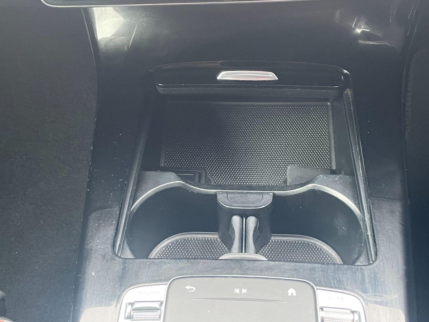 Used Mercedes-Benz A-Class 2019 for sale - 77190877: Photo 32