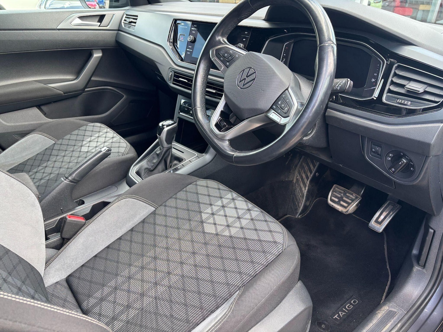 Used Volkswagen Taigo 2023 for sale - 75991036: Photo 10